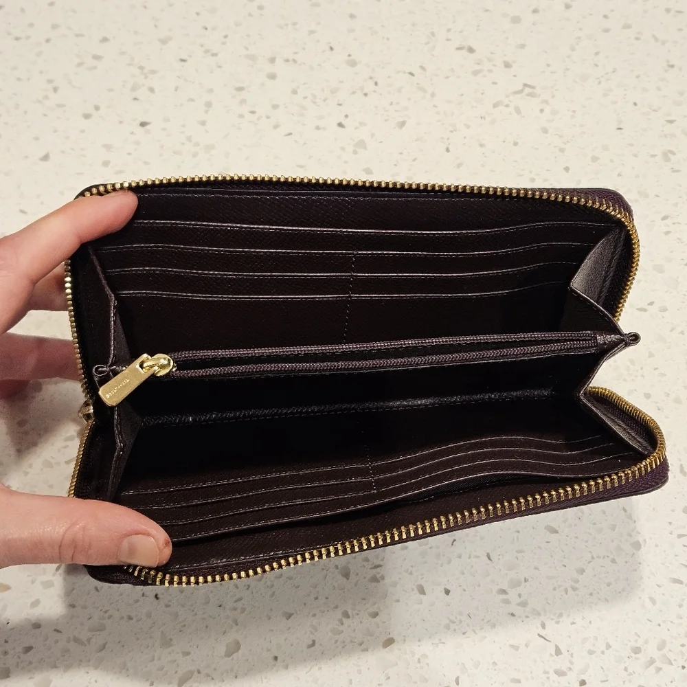 Coach Shiny Plum Purple Zip Accordion Wallet Full Size Organizer RARE